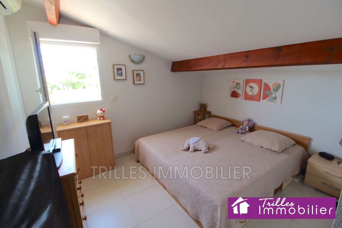 Appartement à SAINT-LAURENT-DE-LA-SALANQUE
