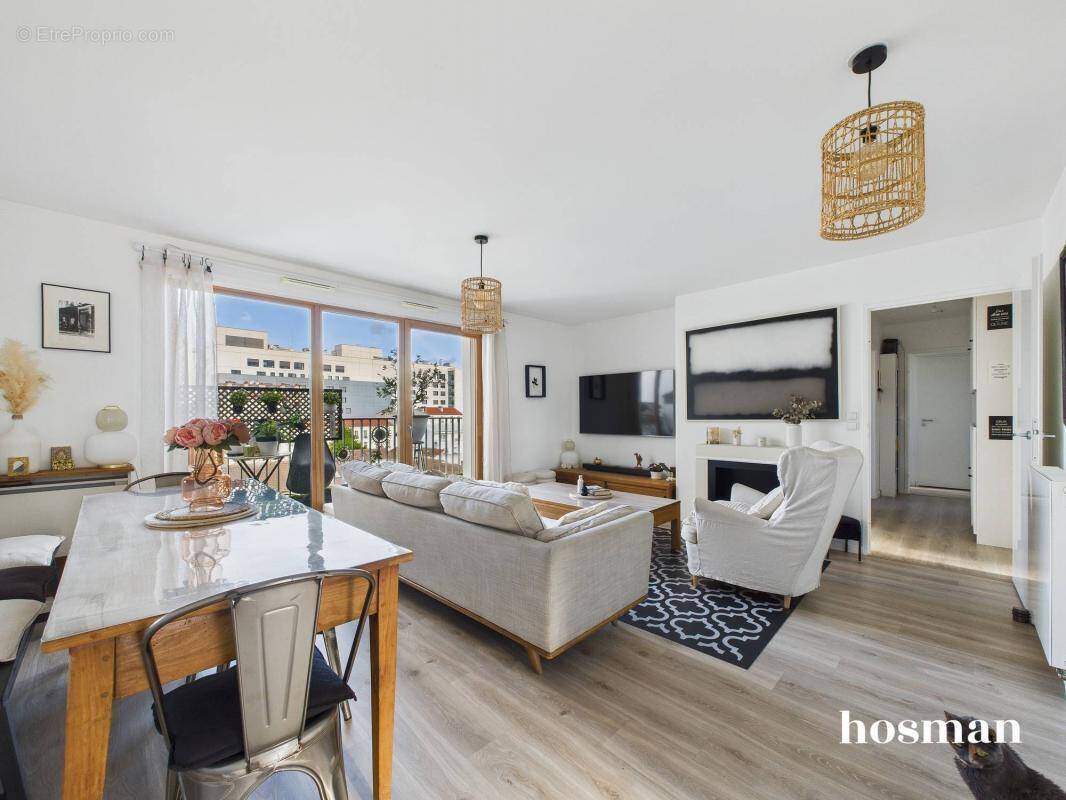 Appartement à AUBERVILLIERS