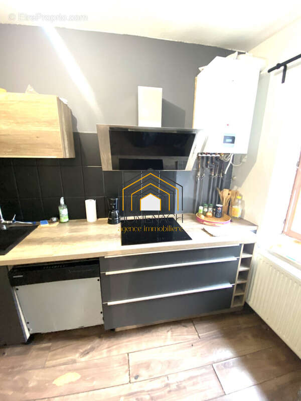 Appartement à LA TOUR-DU-PIN