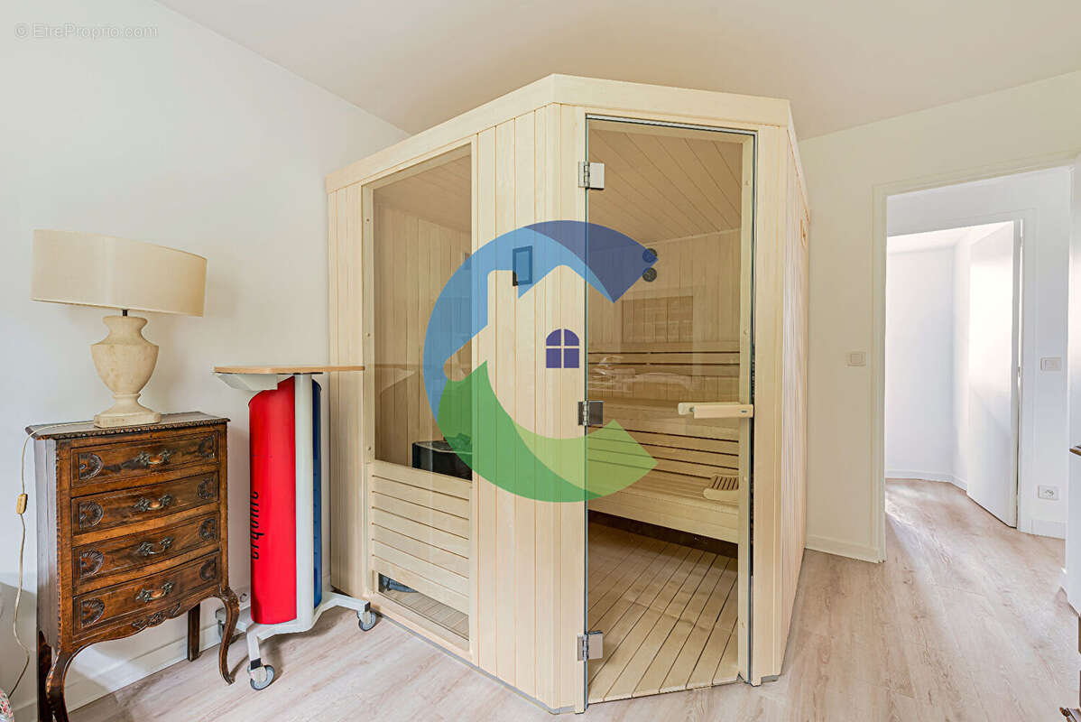 Maison à LONGJUMEAU