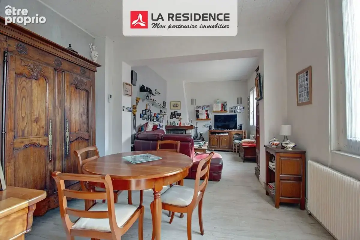 Maison 6 pièces 82 m² à vendre à Saint-Etienne-Du-Rouvray (76800) - photo 1