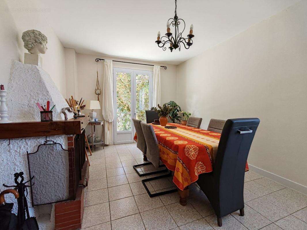 Maison 110 m² à La Selle-Sur-Le-Bied  - photo 9