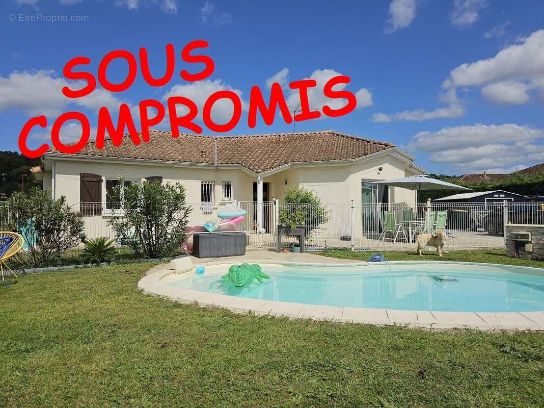 Maison à PUYOO
