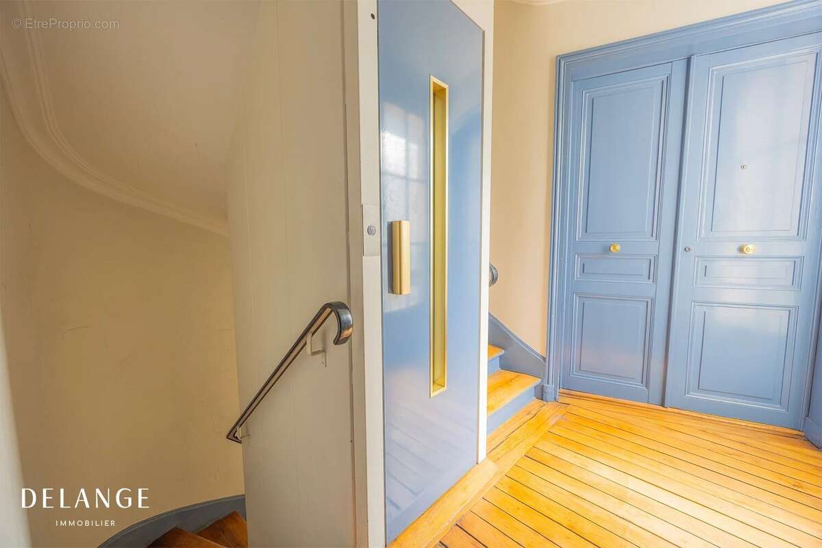 Rue des Martyrs - Appartement 3 pièces 57 m² - photo 12