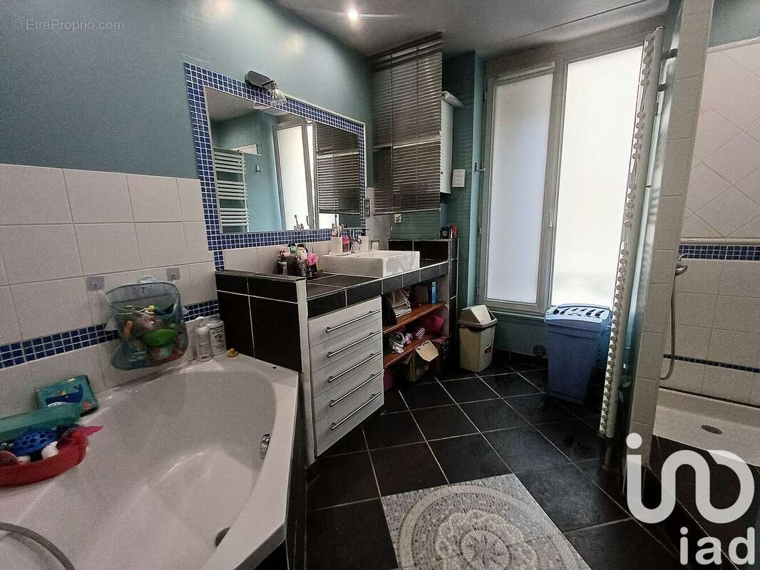 Photo 9 - Maison à SAINT-MARTIN-LA-PLAINE