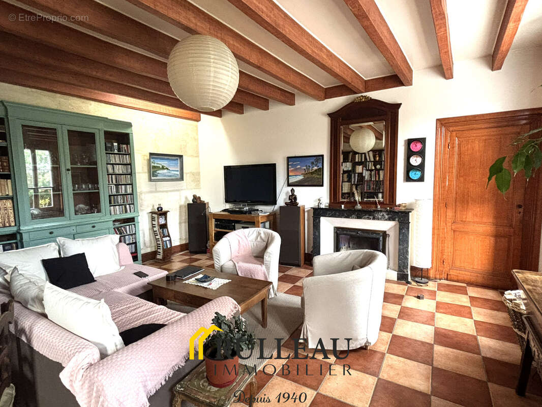 Maison à TEUILLAC