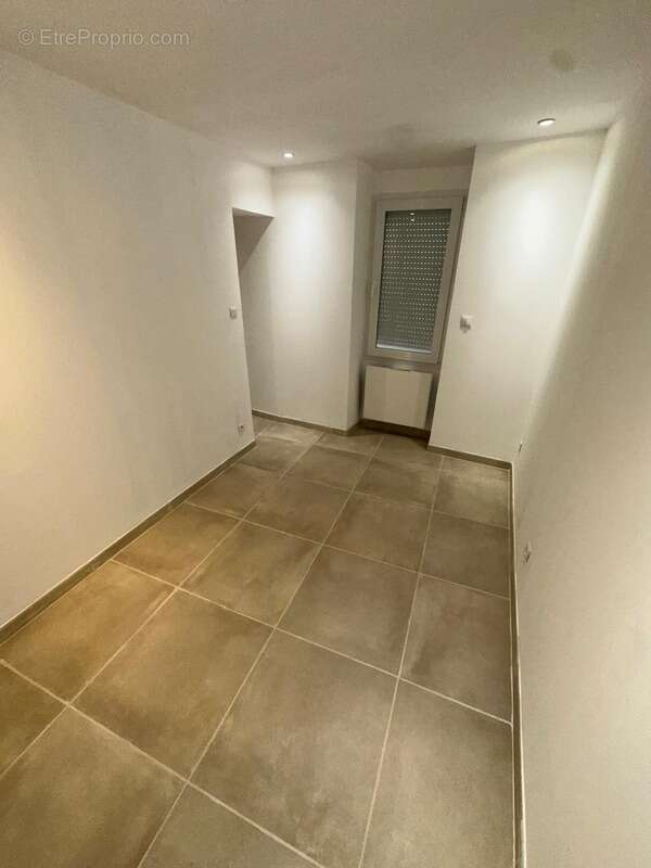 ALES (30) secteur Rochebelle, idéal investisseur immeuble de rapport de 150m² habitable environ et terrasse privative d'environ  - photo 11