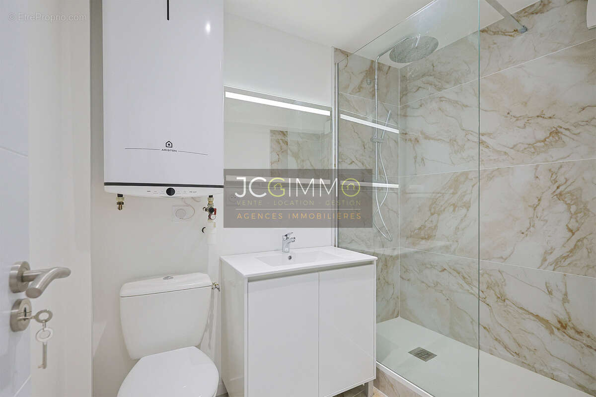 Appartement T2 de 40,92m2 loi carrez refait à neuf ! - photo 2