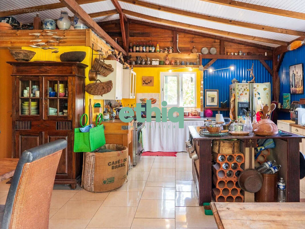 Maison à GRAND-BOURG