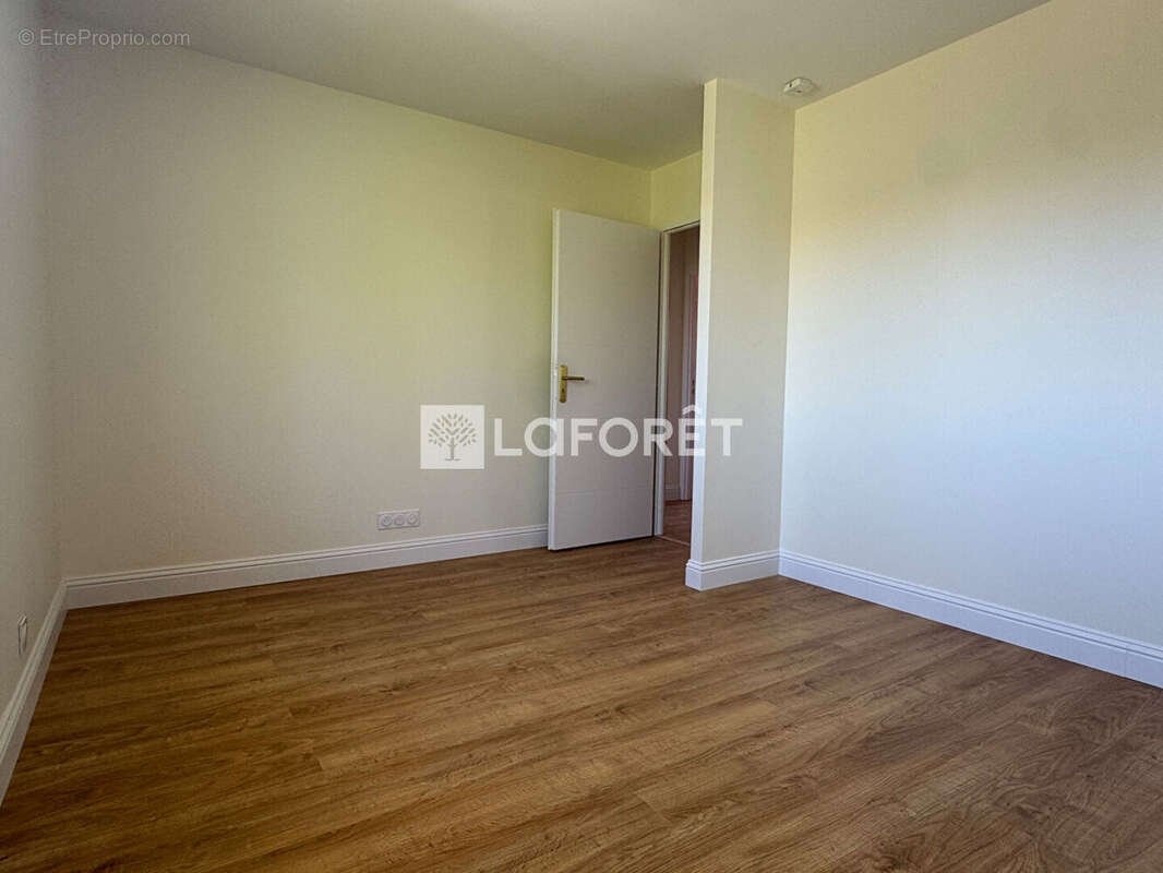 A vendre Maison Eysines 6pièce(s) 150 m² avec son annexe de 40 m² - photo 14