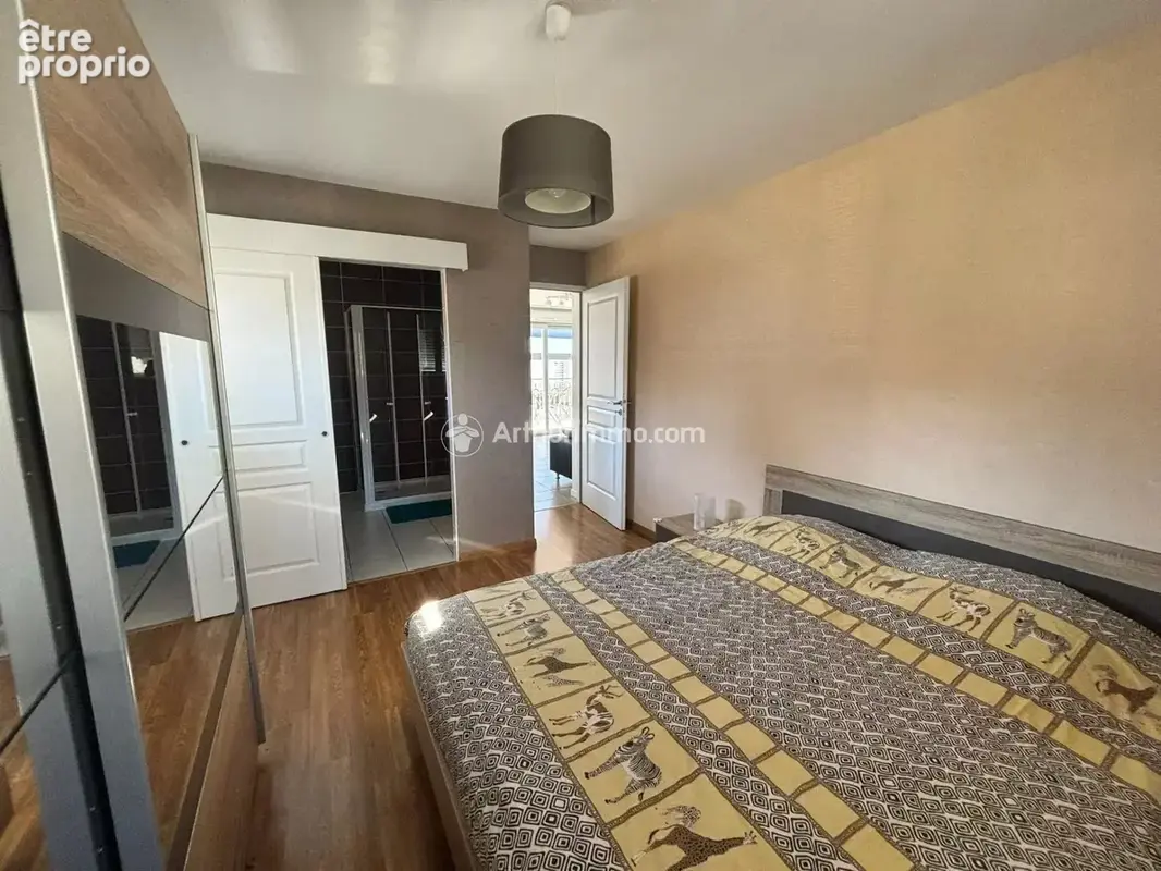 Évian-les-bains – dernier étage avec vue lac – 75 m² – 3 chambres - photo 5