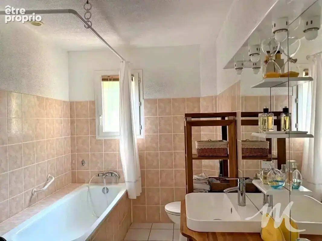 Villa 4 Chambres avec Piscine et Garage à Montmeyan (83670) - photo 12
