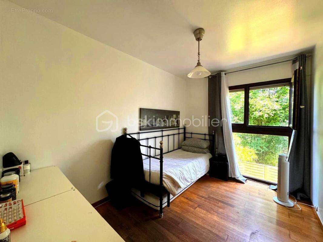 Appartement à LIVRY-GARGAN