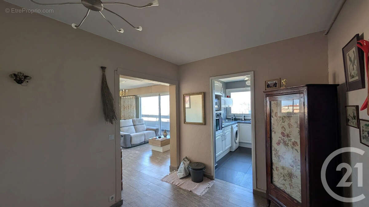 Appartement à MARSEILLE-4E