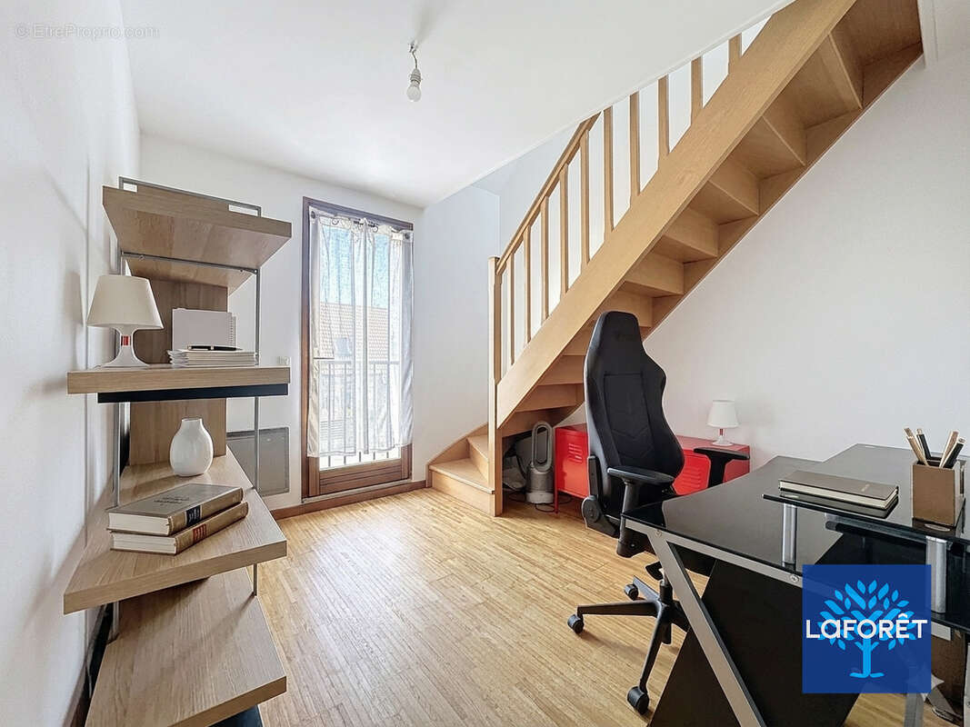 Maison à CHILLY-MAZARIN