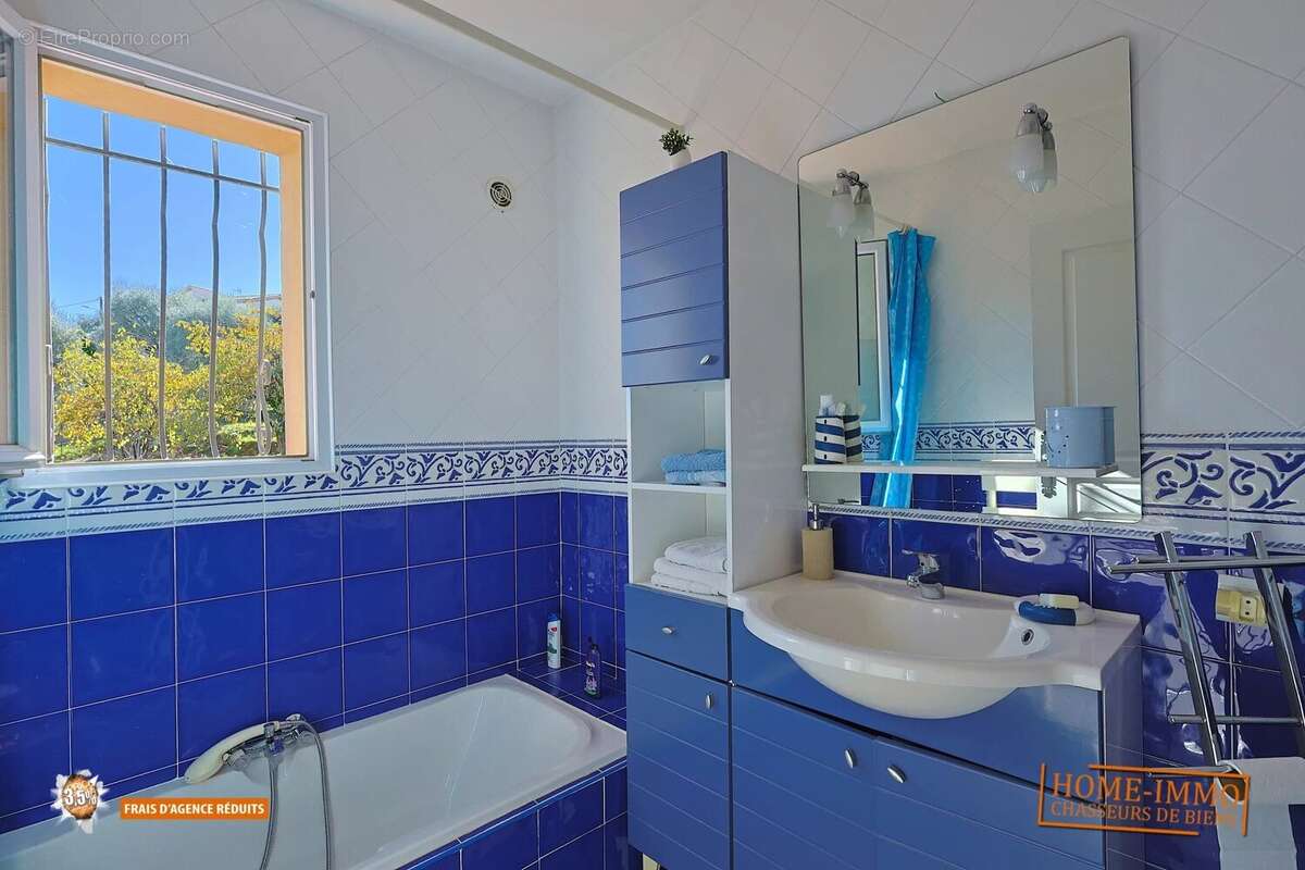 Maison à SAINT-JEANNET