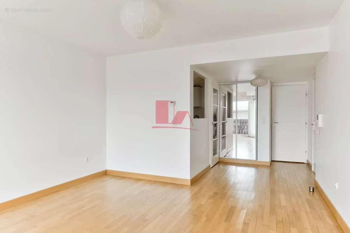 Appartement à ISSY-LES-MOULINEAUX