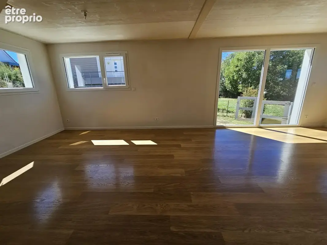 Maison mitoyenne à Etalans - photo 7