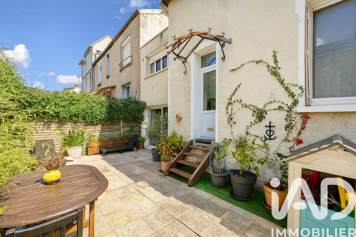 Photo 1 - Maison à TOURS