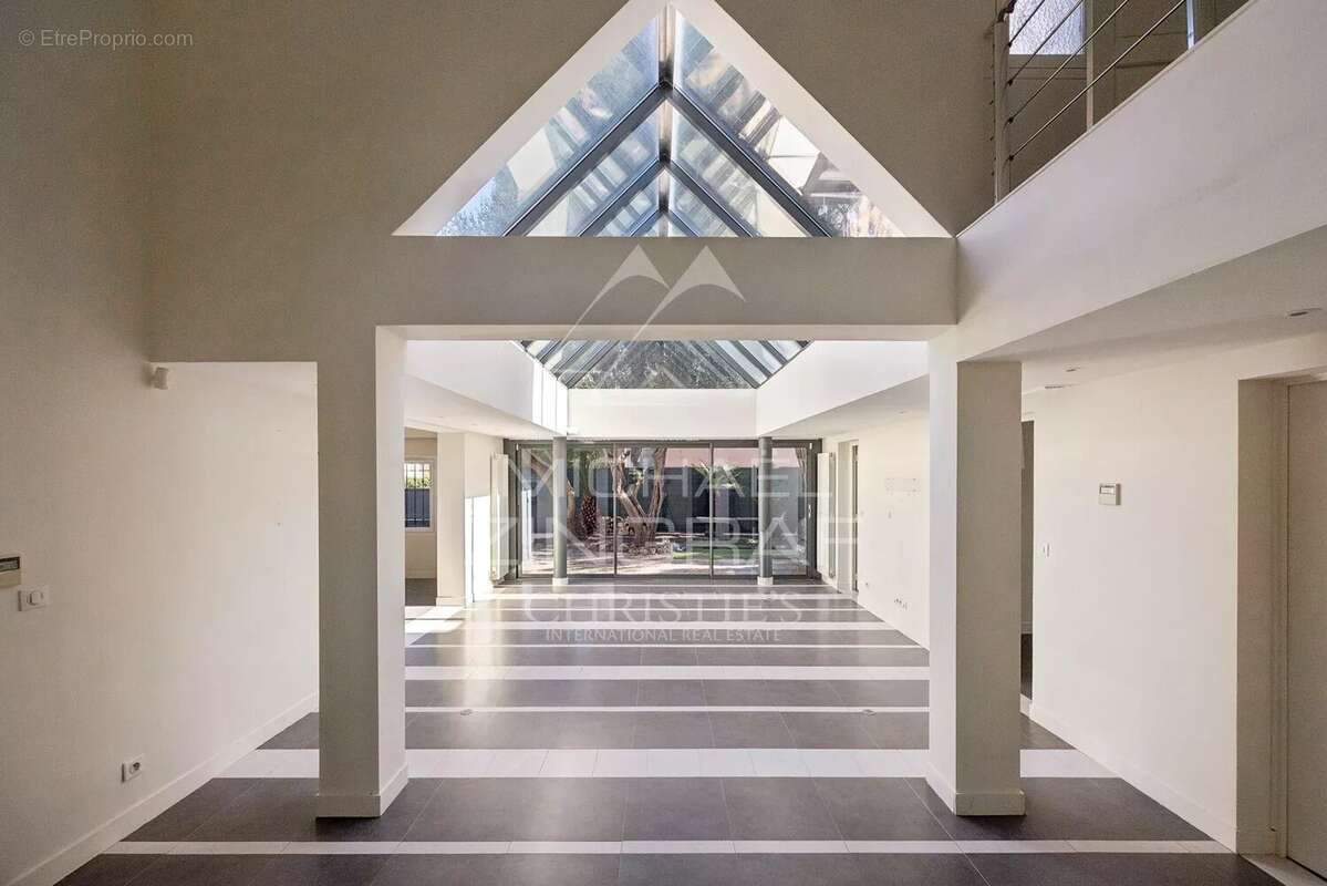 Maison à CANNES