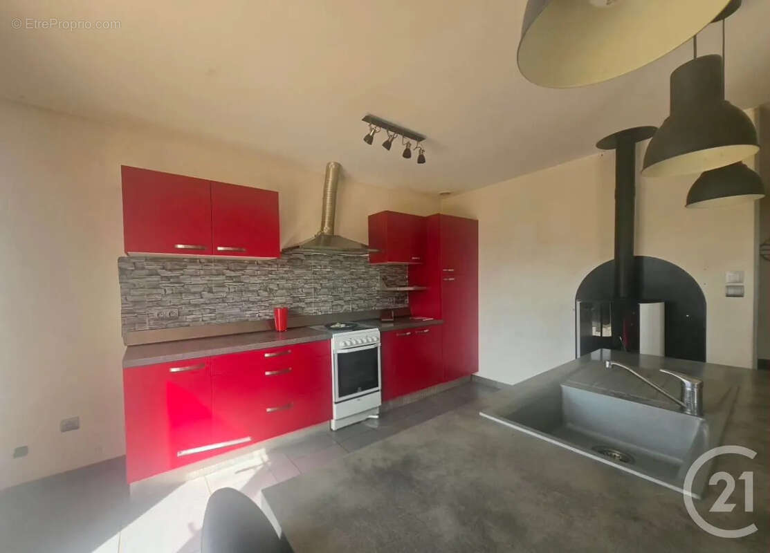Maison 82 m² à Rugles  - photo 4