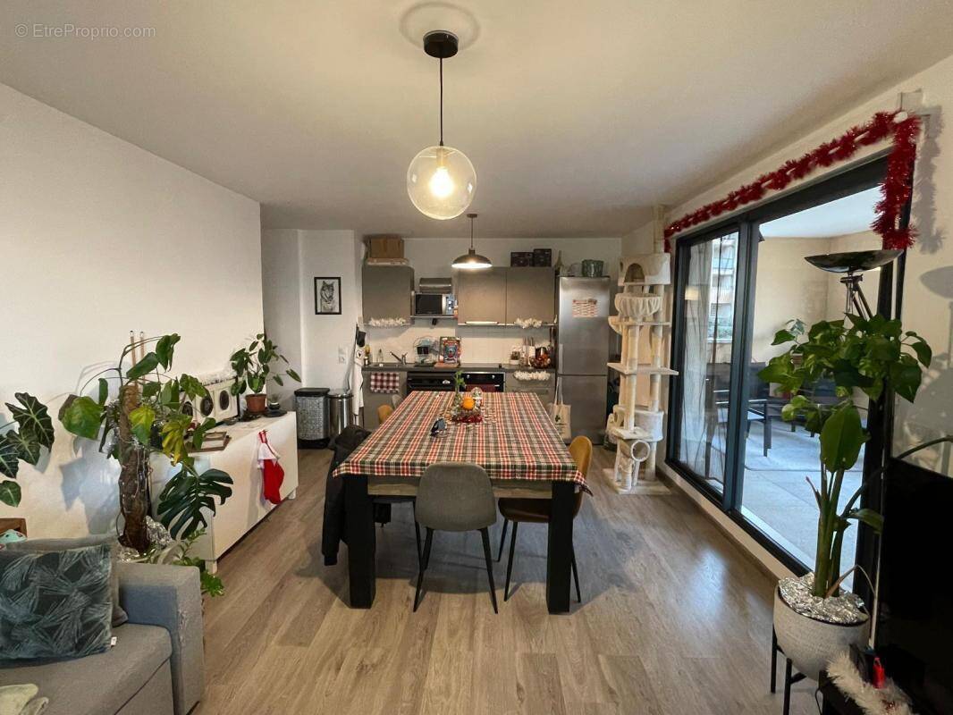 Appartement à AIX-EN-PROVENCE