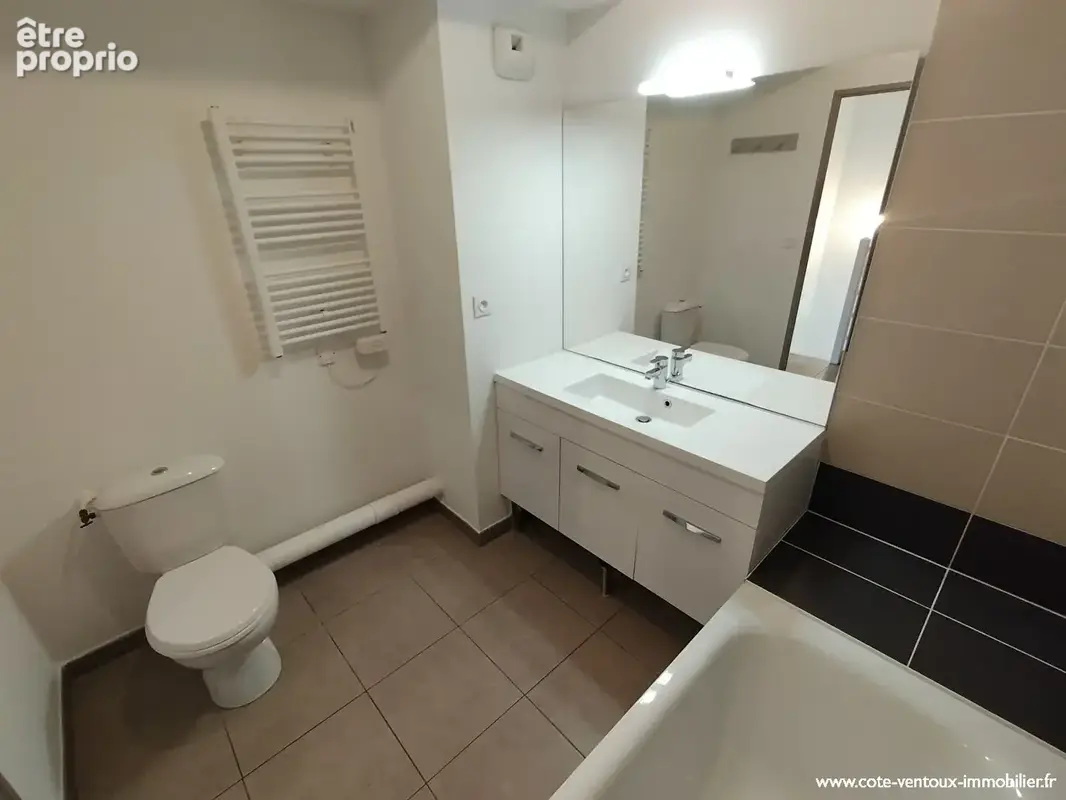 Maison T3 - 67 m² - Jardin et parking privatif - photo 9