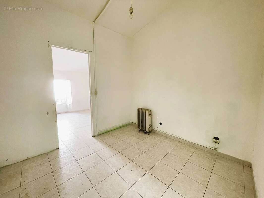 Maison à CASTELNAU-DE-GUERS