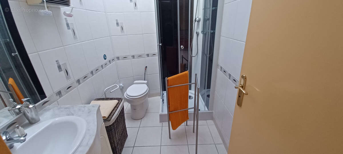 Maison à LE RELECQ-KERHUON