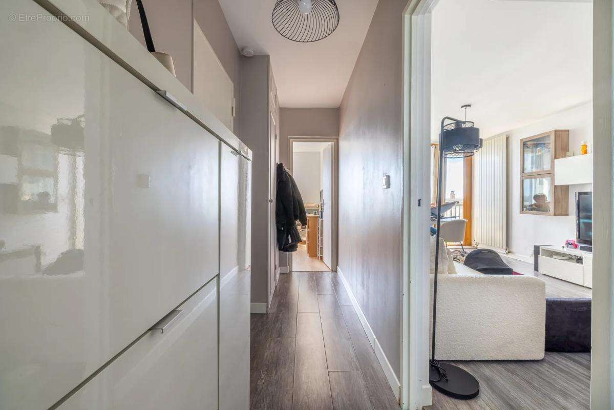 Appartement à YERRES