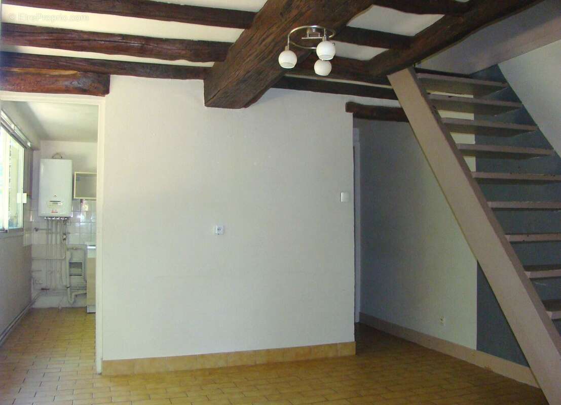 Maison 39 m² à Arveyres  - photo 2