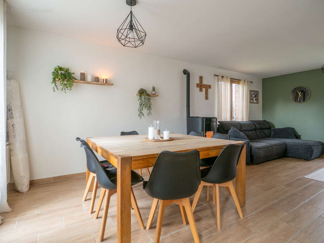 Maison à CAPPELLE-EN-PEVELE