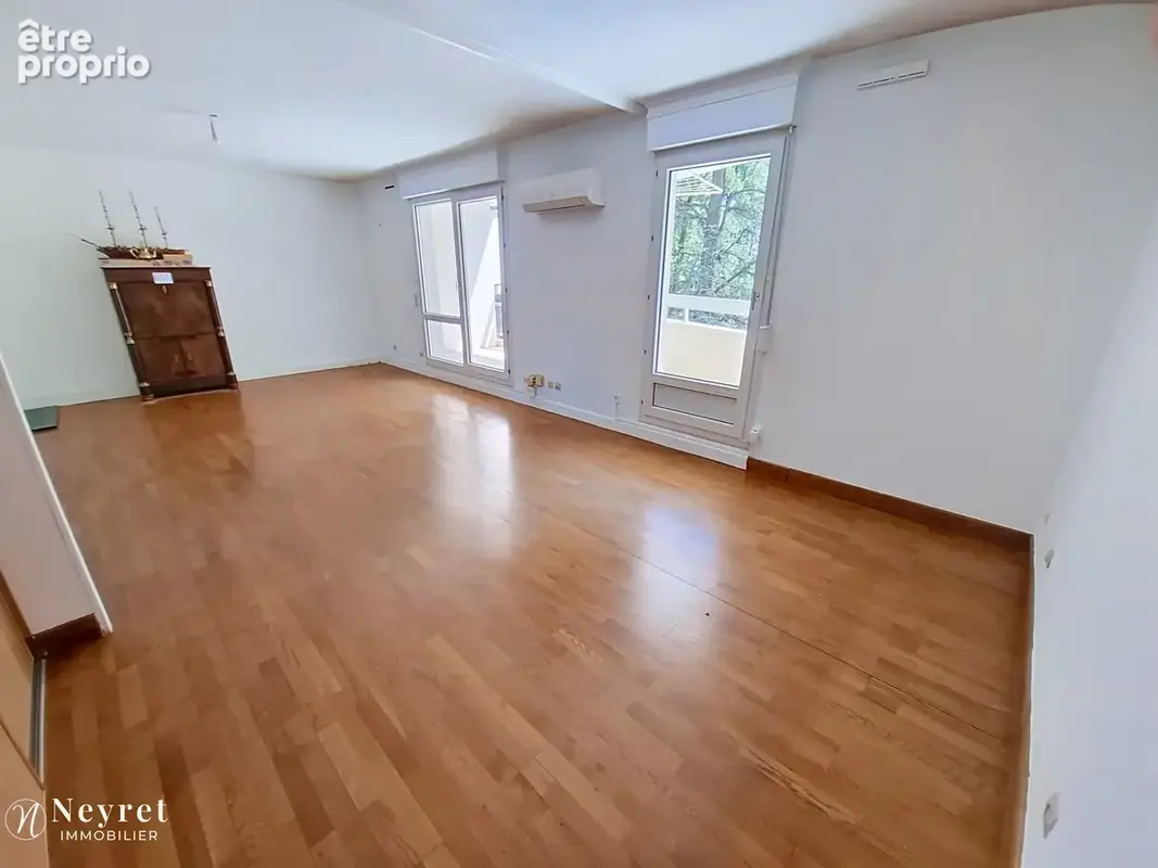 Opportunité : dans une Résidence prisée Hauteclair, T4 de 85,58 m2 avec une terrasse, un balcon, une cave - photo 5