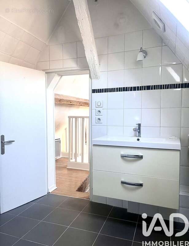 Photo 5 - Appartement à L'ISLE-ADAM