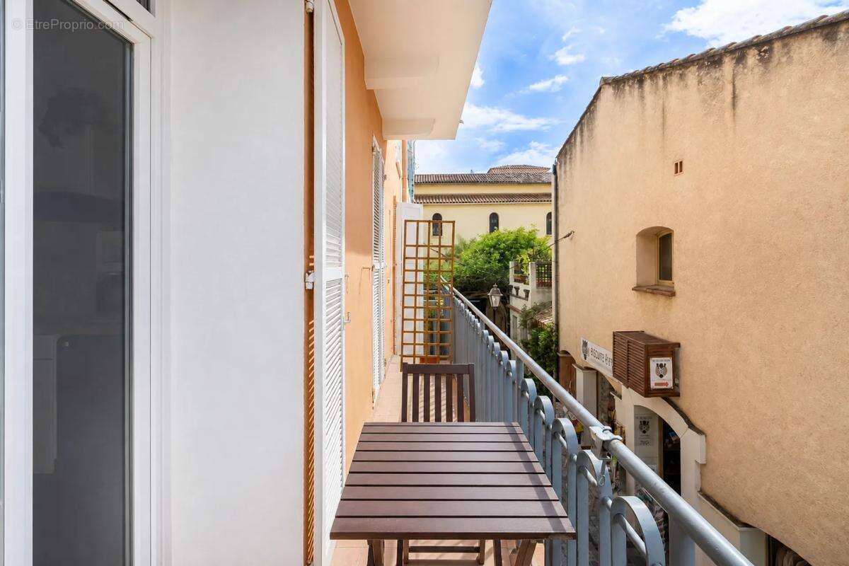 Appartement de charme 4 pièces avec bel aperçu mer au Lavandou - photo 10