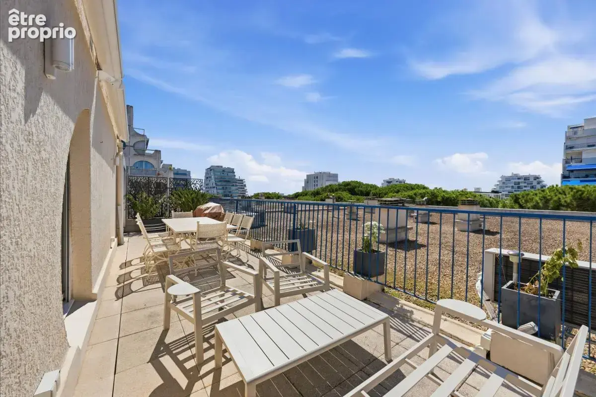 Appartement À Vendre - photo 2