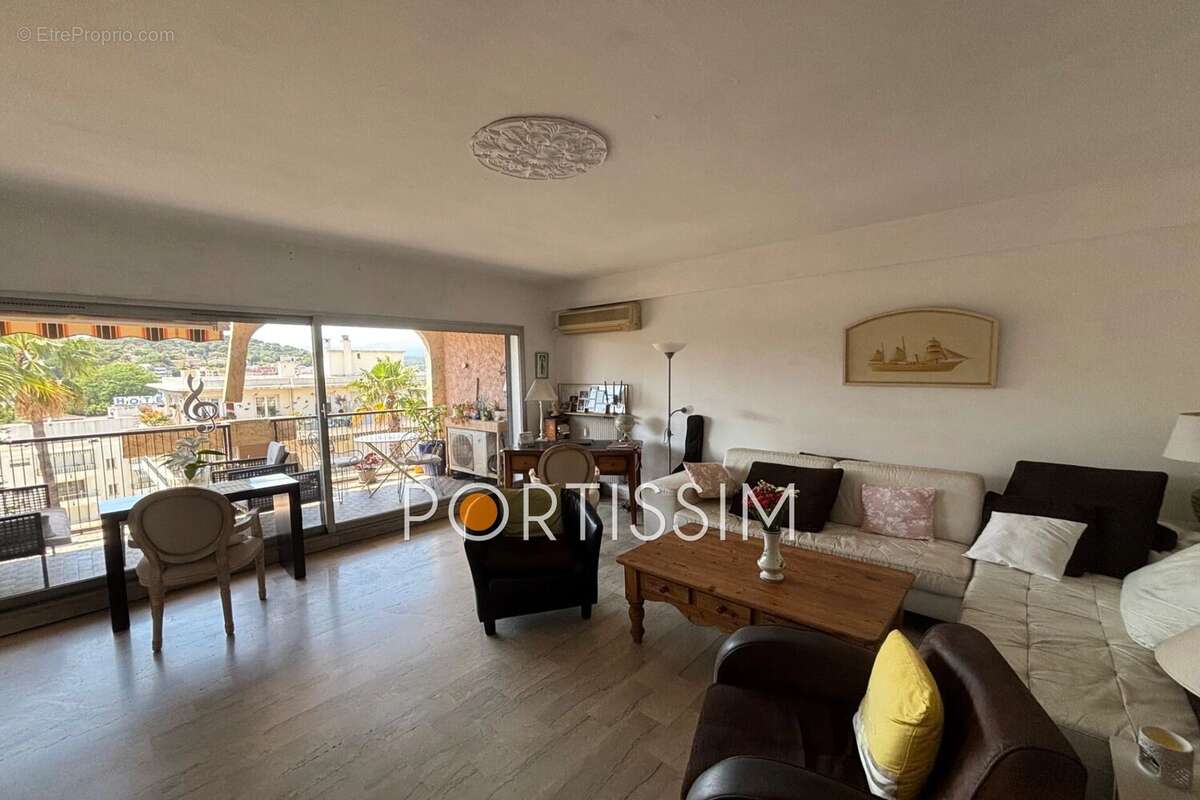 Appartement à CAGNES-SUR-MER