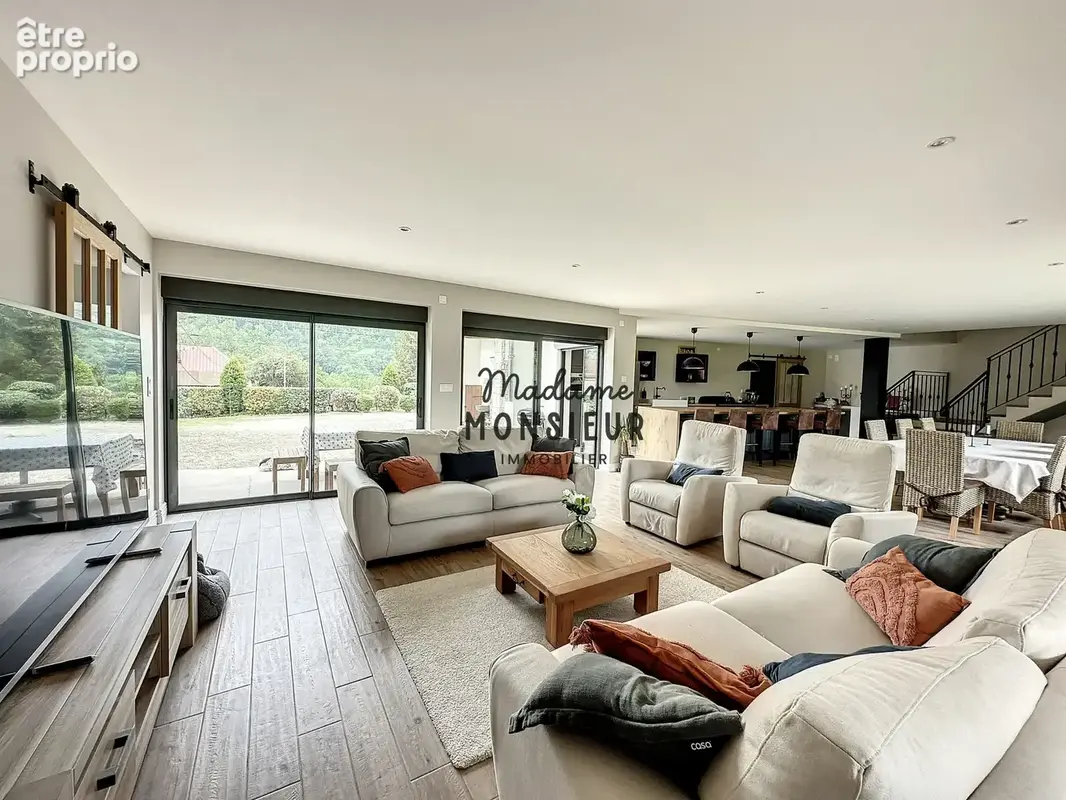 Propriété familiale 315 m 2 - photo 3