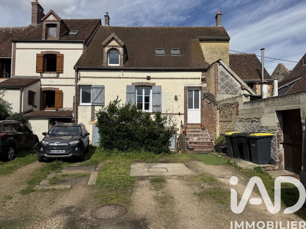 Photo 1 - Maison à PONTGOUIN