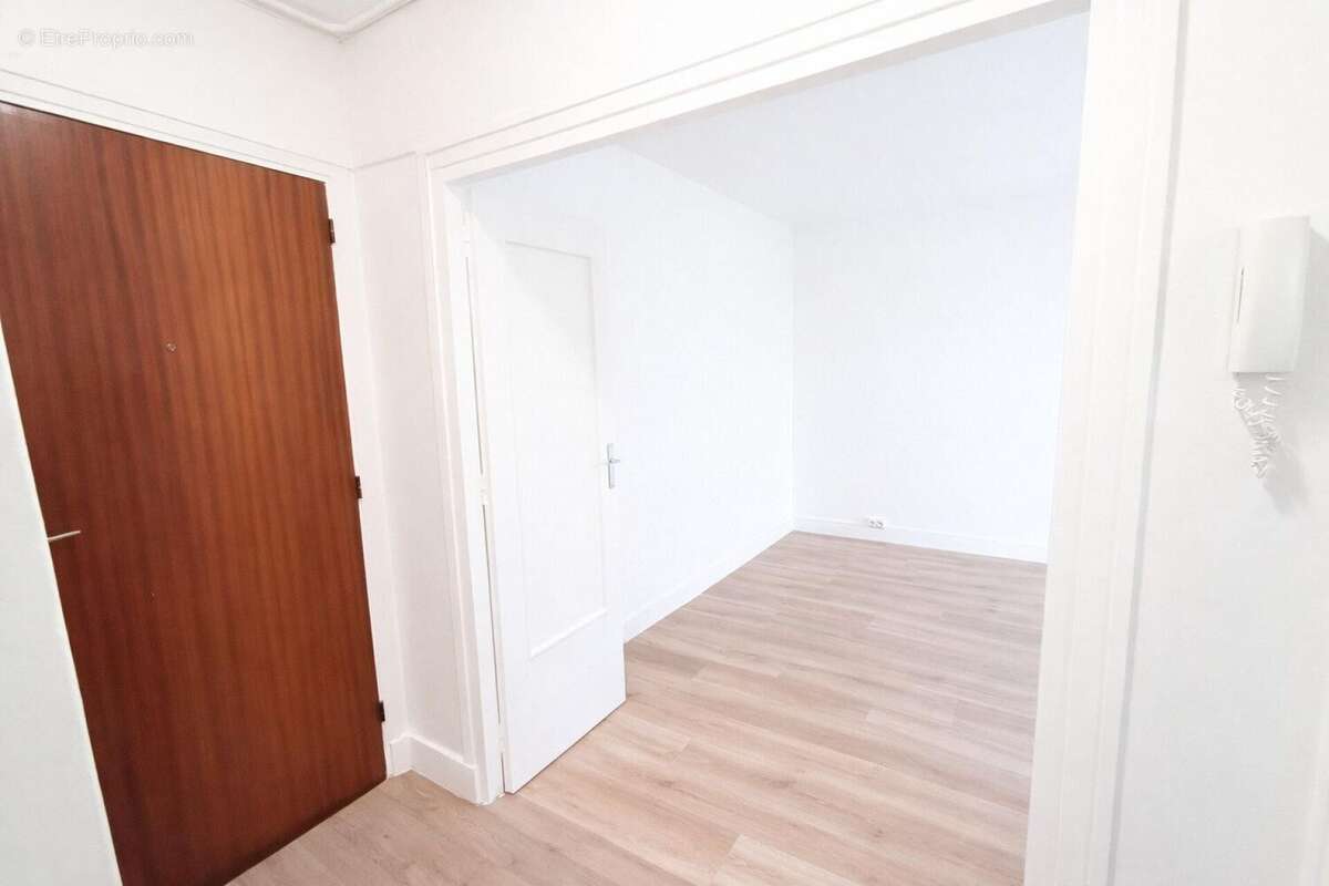 Photo 6 - Appartement à BONDY