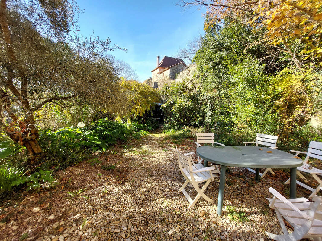 Maison à MILHARS