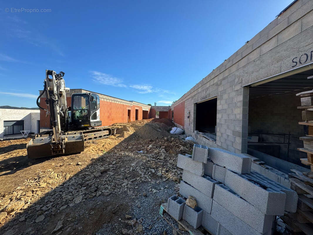 Maison à BAGNOLS-SUR-CEZE