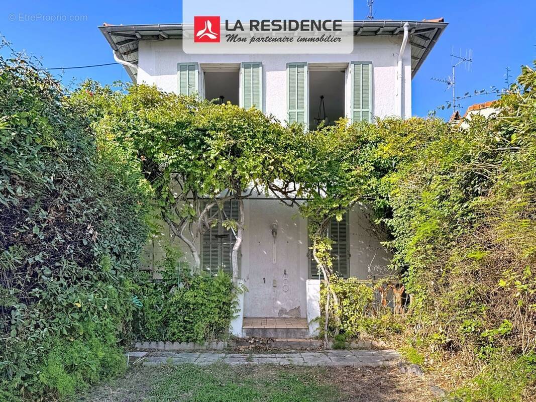 Maison à CAGNES-SUR-MER