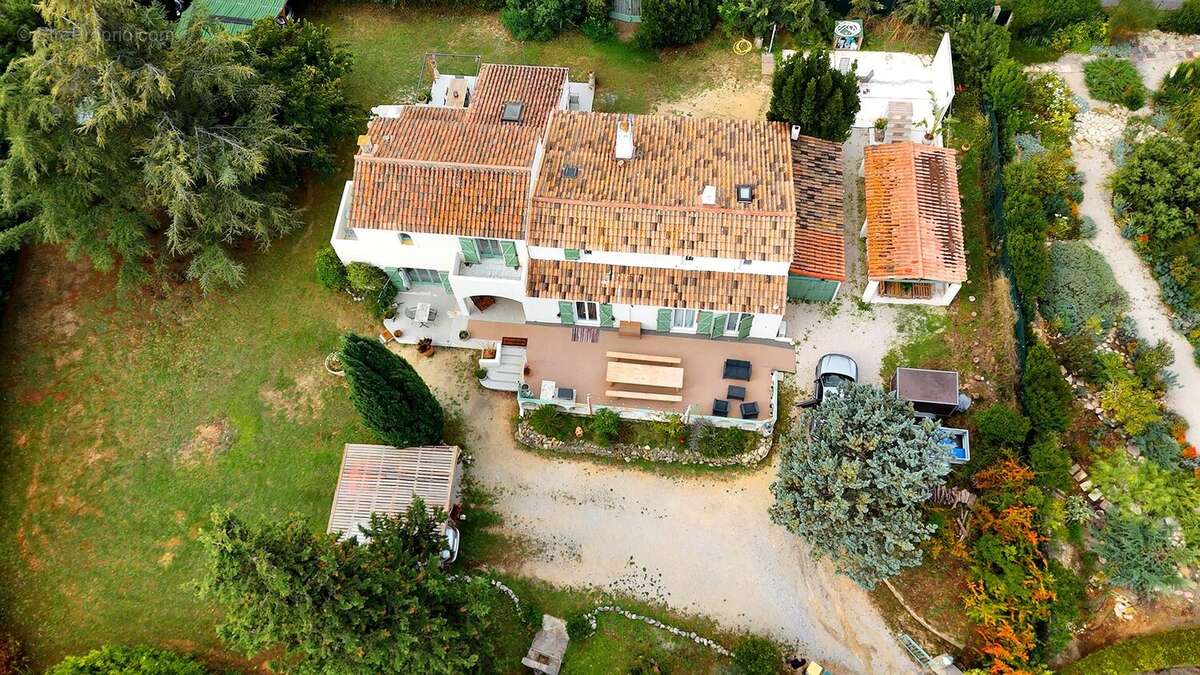 Maison à AIX-EN-PROVENCE