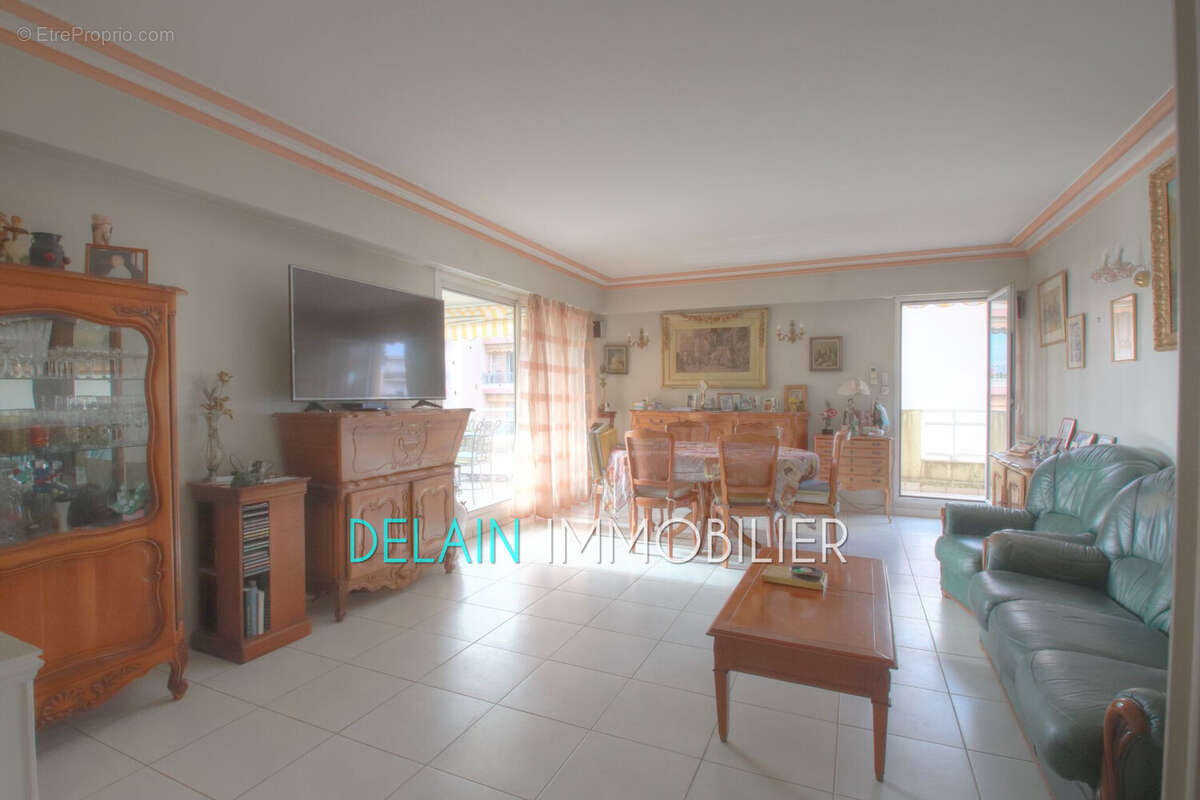 Appartement à CAGNES-SUR-MER