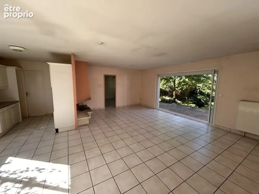 Maison 6 pièces 111 m² à vendre à Romans-Sur-Isere (26100) - photo 2