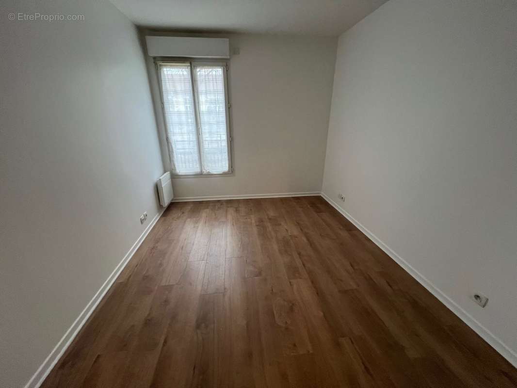 Appartement à HOUILLES