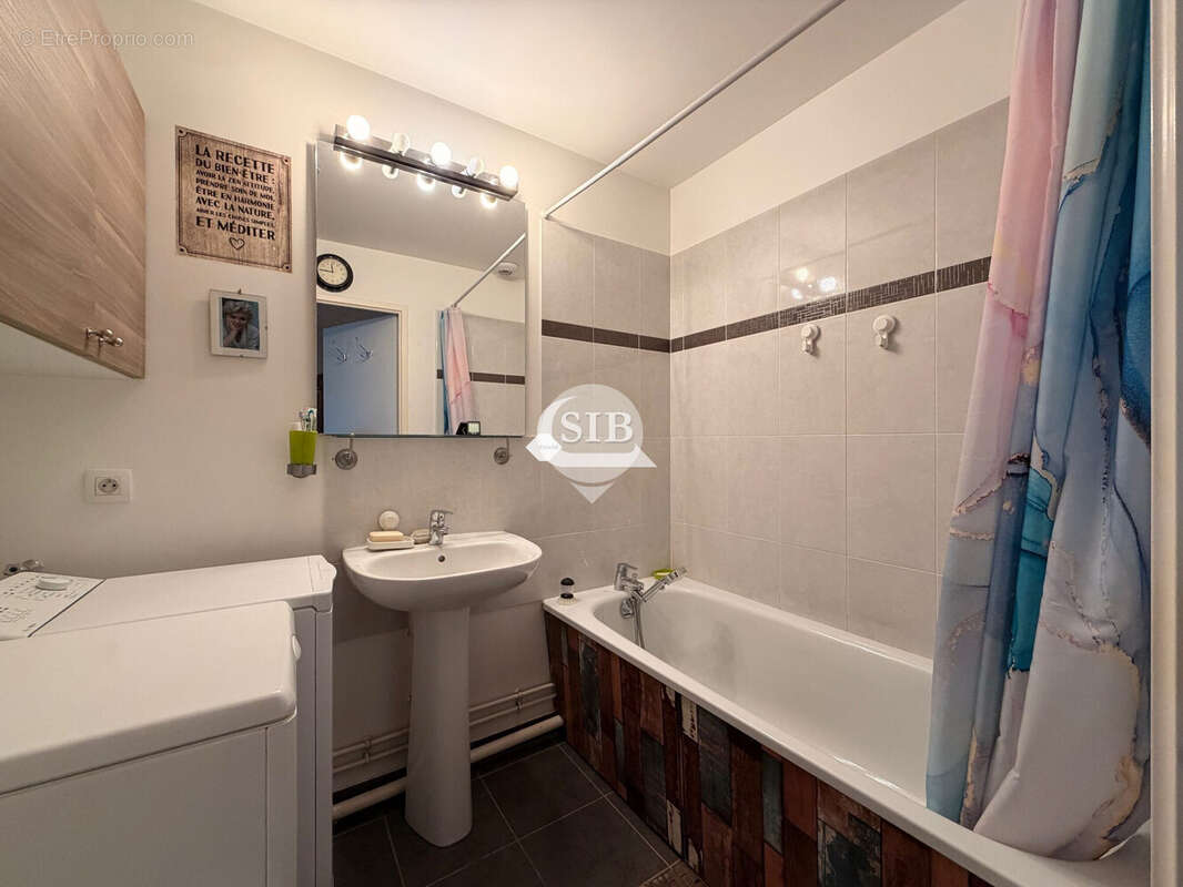 Appartement à VILLIERS-SUR-ORGE