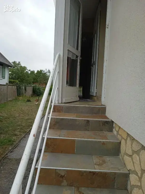 Maison Frenouville 6 pièce(s) 50 m2 - photo 3