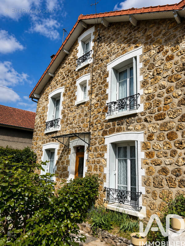 Photo 1 - Maison à JUVISY-SUR-ORGE